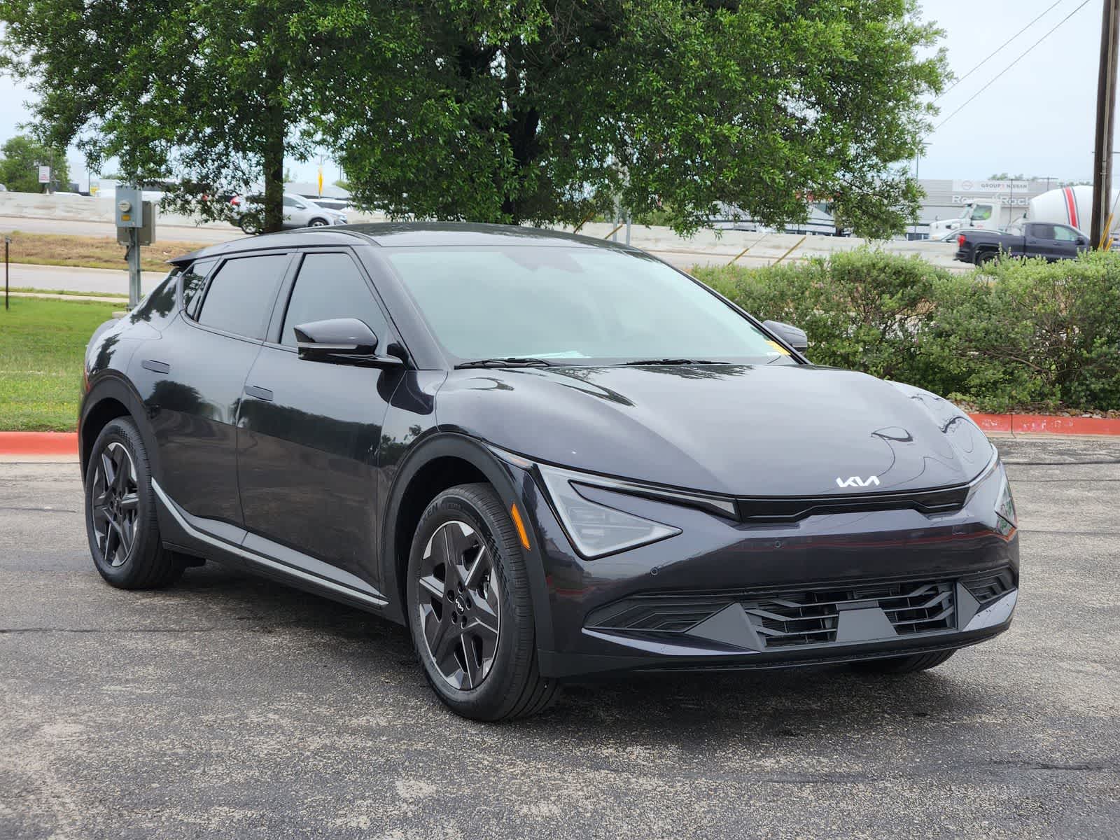 Thumbnail: 2026 Kia EV6 - 3
