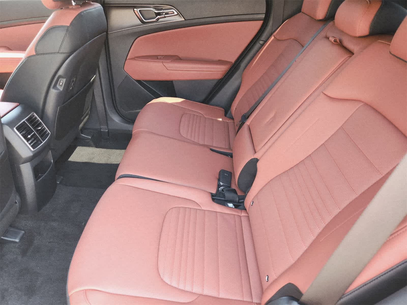 Thumbnail: 2026 Kia Sportage - 23