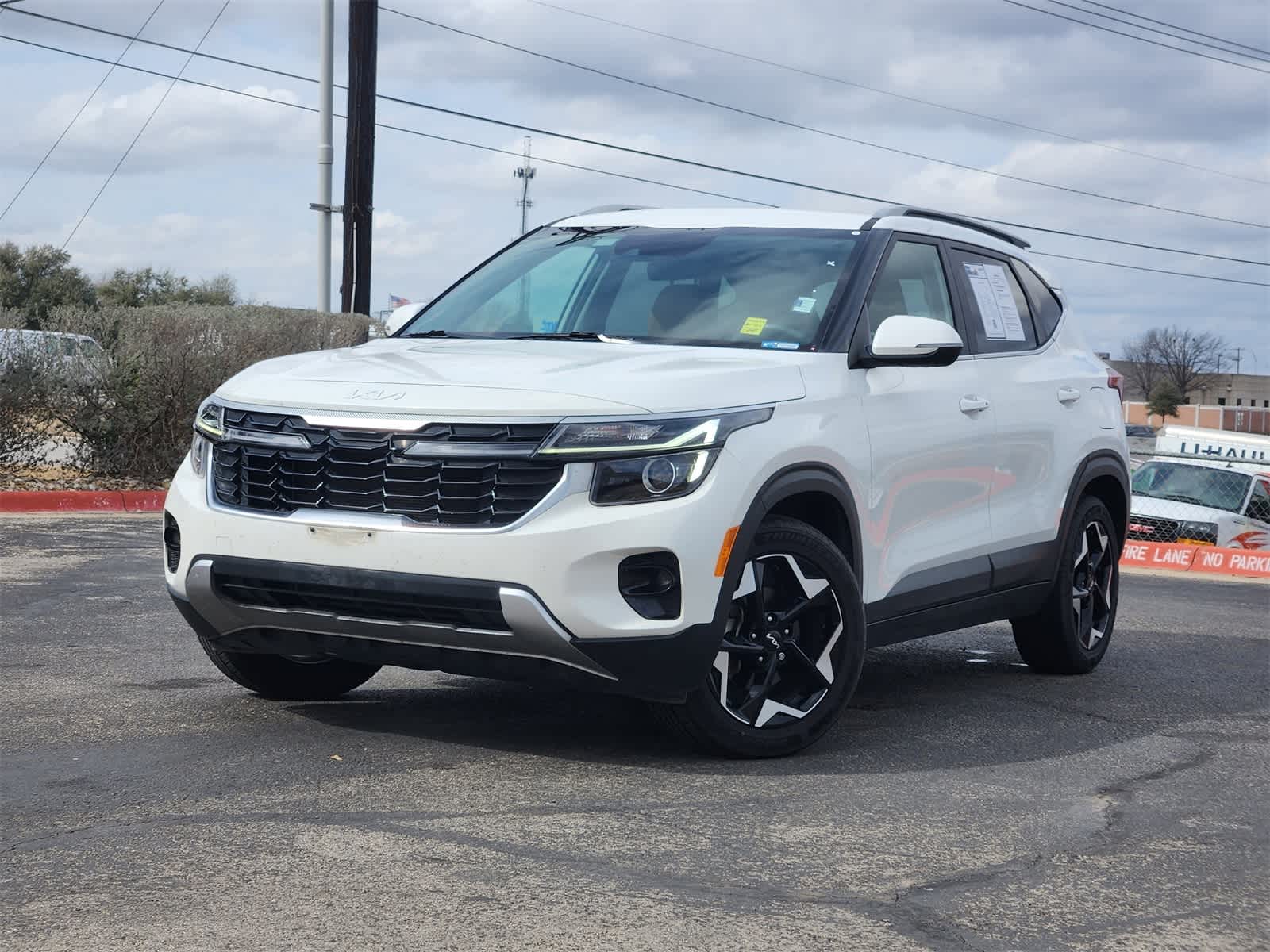 Thumbnail: 2024 Kia Seltos - 1