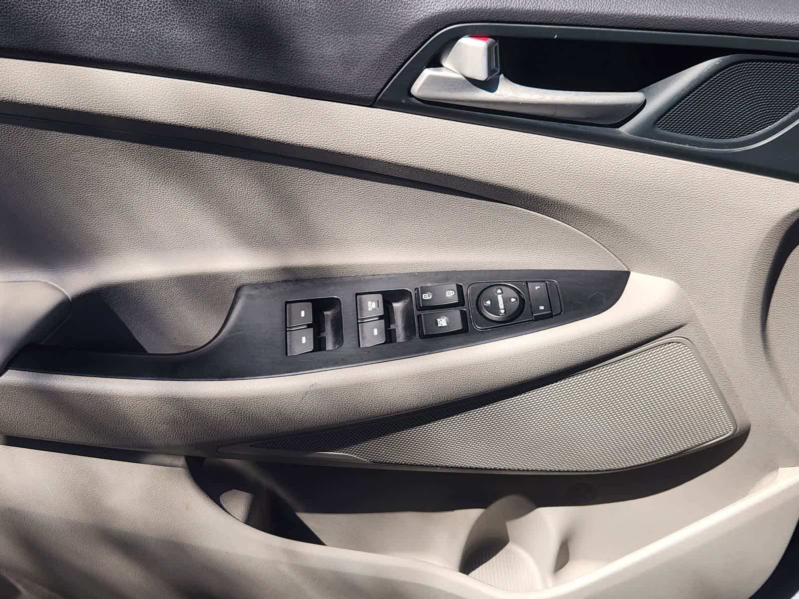 Thumbnail: 2021 Hyundai Tucson - 22