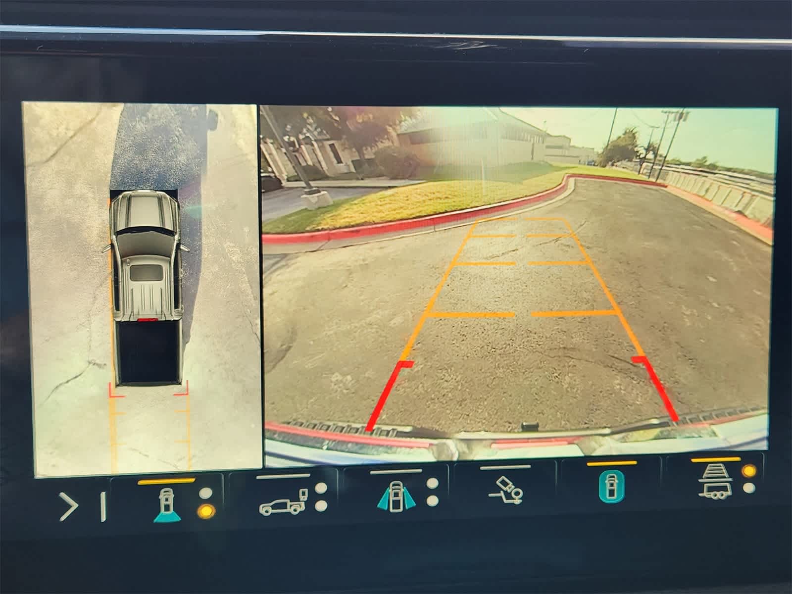 Thumbnail: 2023 GMC Sierra 1500 - 18