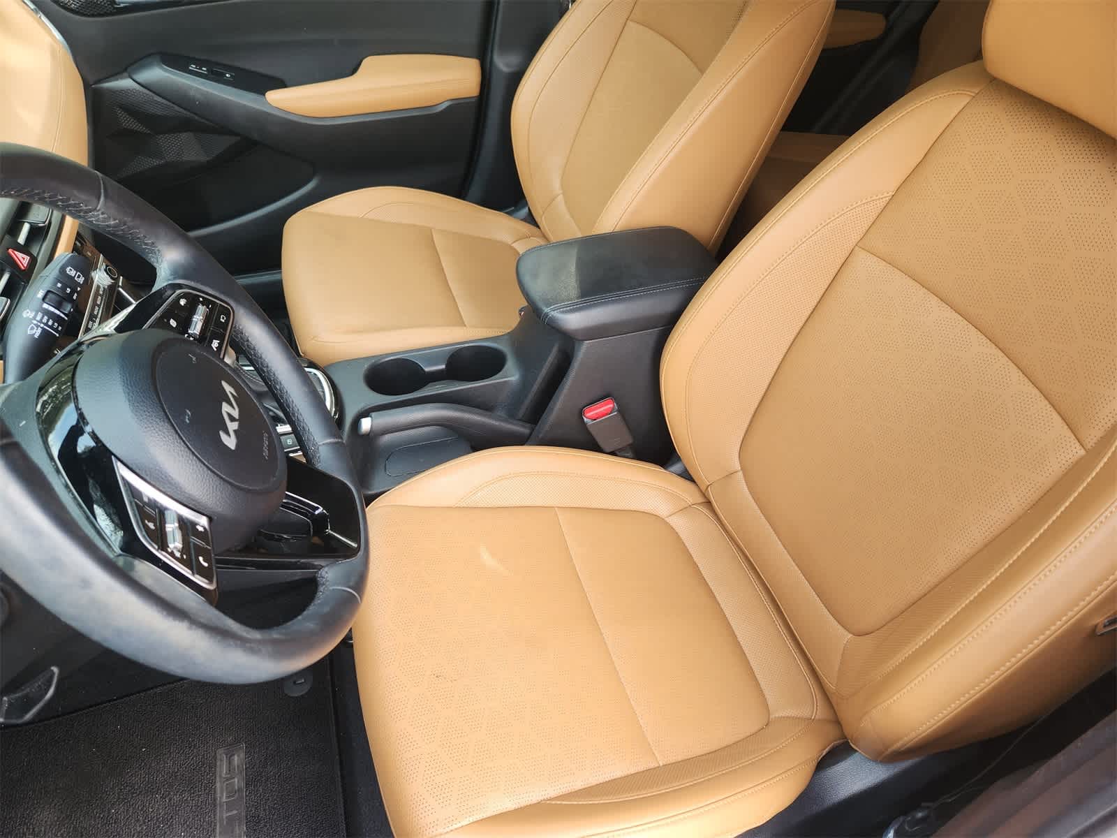 Thumbnail: 2024 Kia Seltos - 11