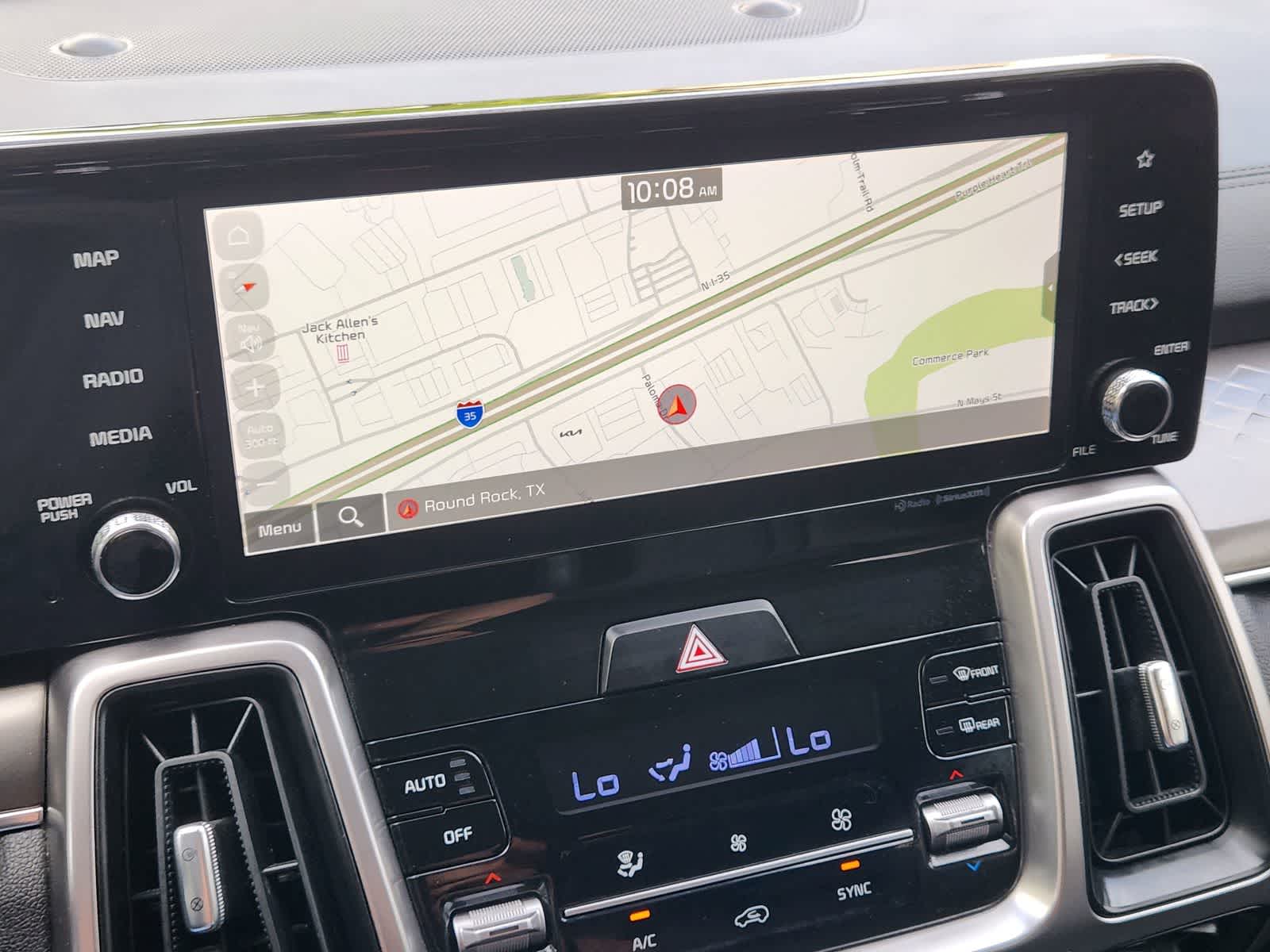 Thumbnail: 2023 Kia Sorento - 16