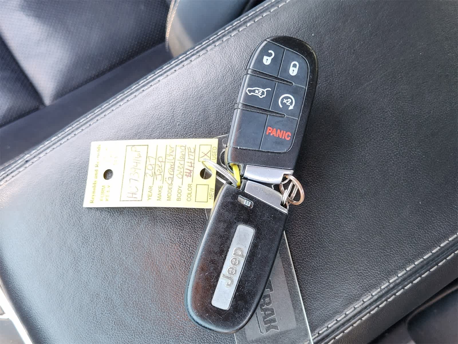 Thumbnail: 2017 Jeep Grand Cherokee - 33