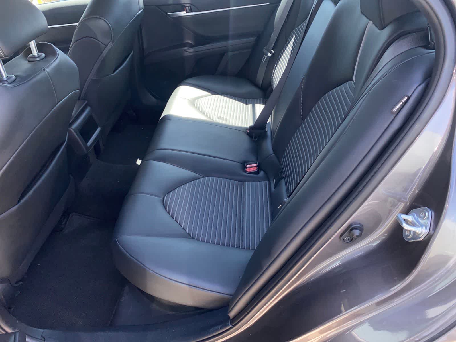 Thumbnail: 2022 Toyota Camry - 13