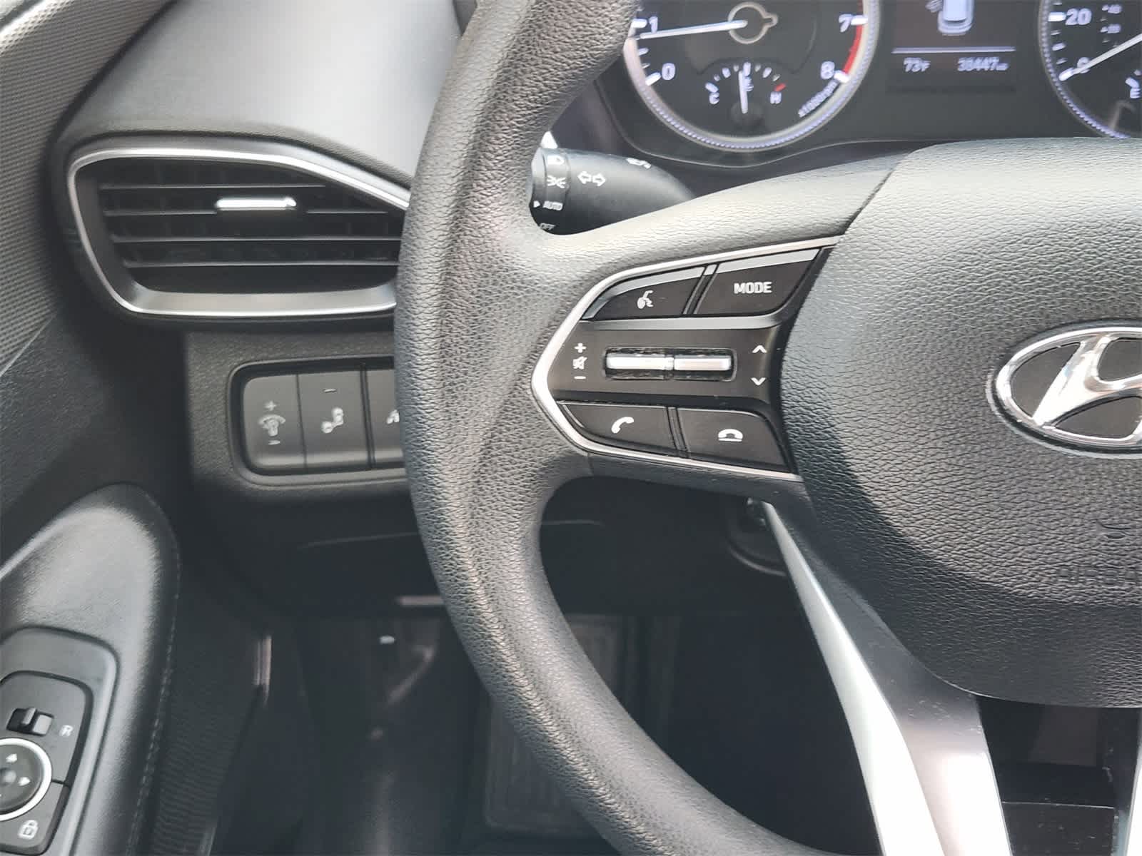 Thumbnail: 2019 Hyundai Santa Fe - 26