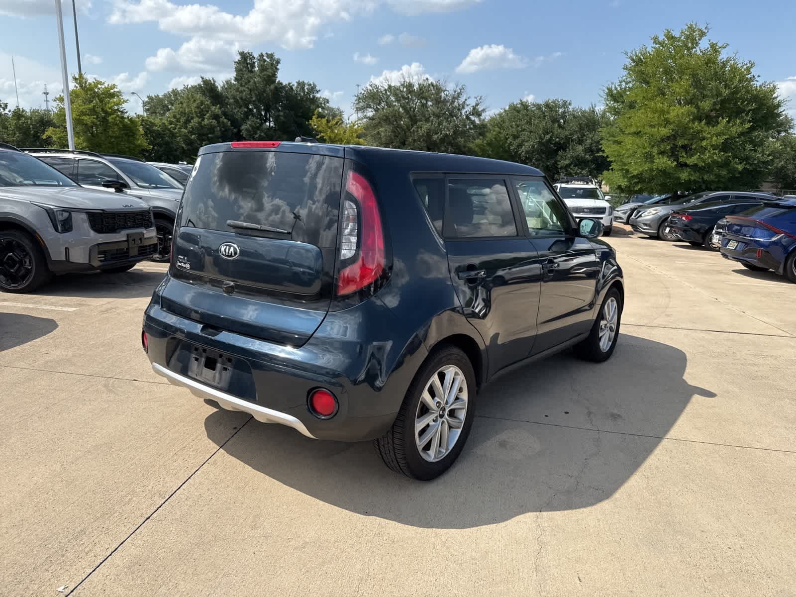 Thumbnail: 2018 Kia Soul - 9