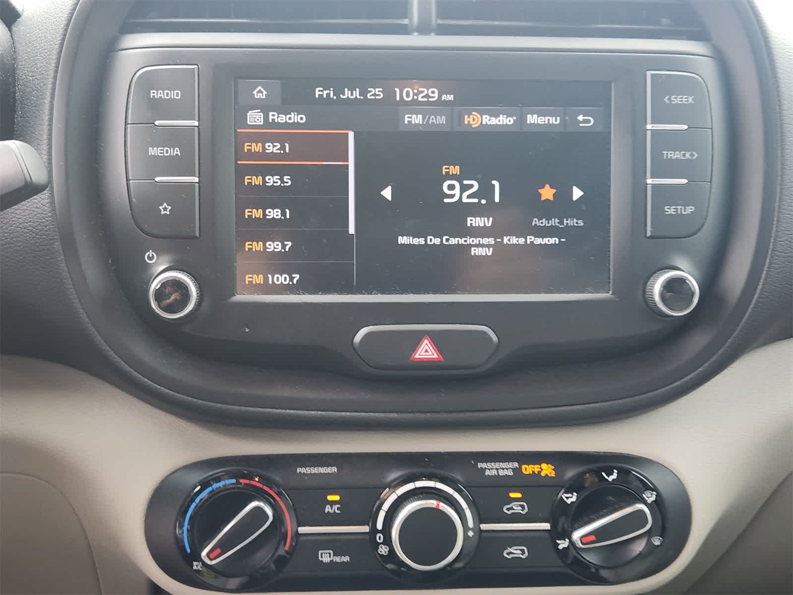 Thumbnail: 2023 Kia Soul - 16