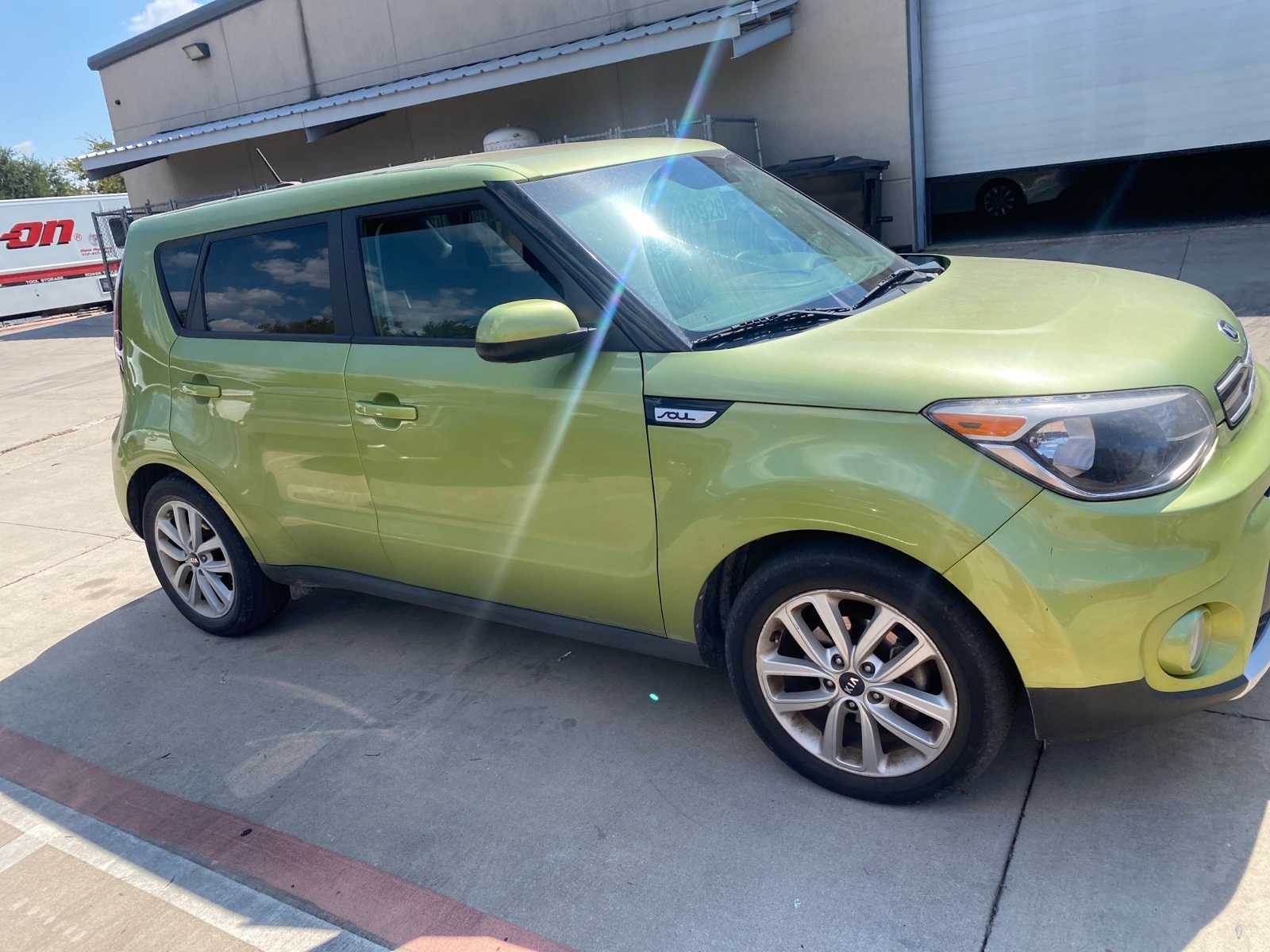 Thumbnail: 2018 Kia Soul - 3