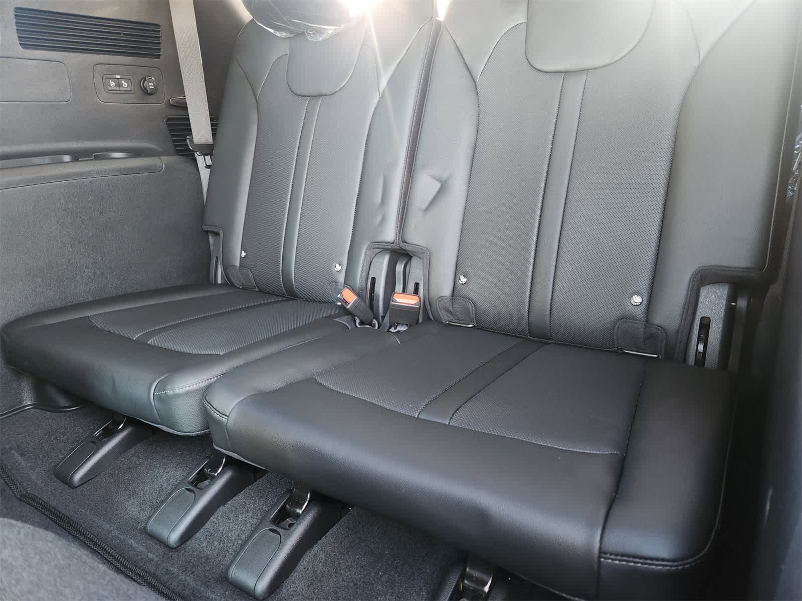 Thumbnail: 2026 Kia Sorento - 23