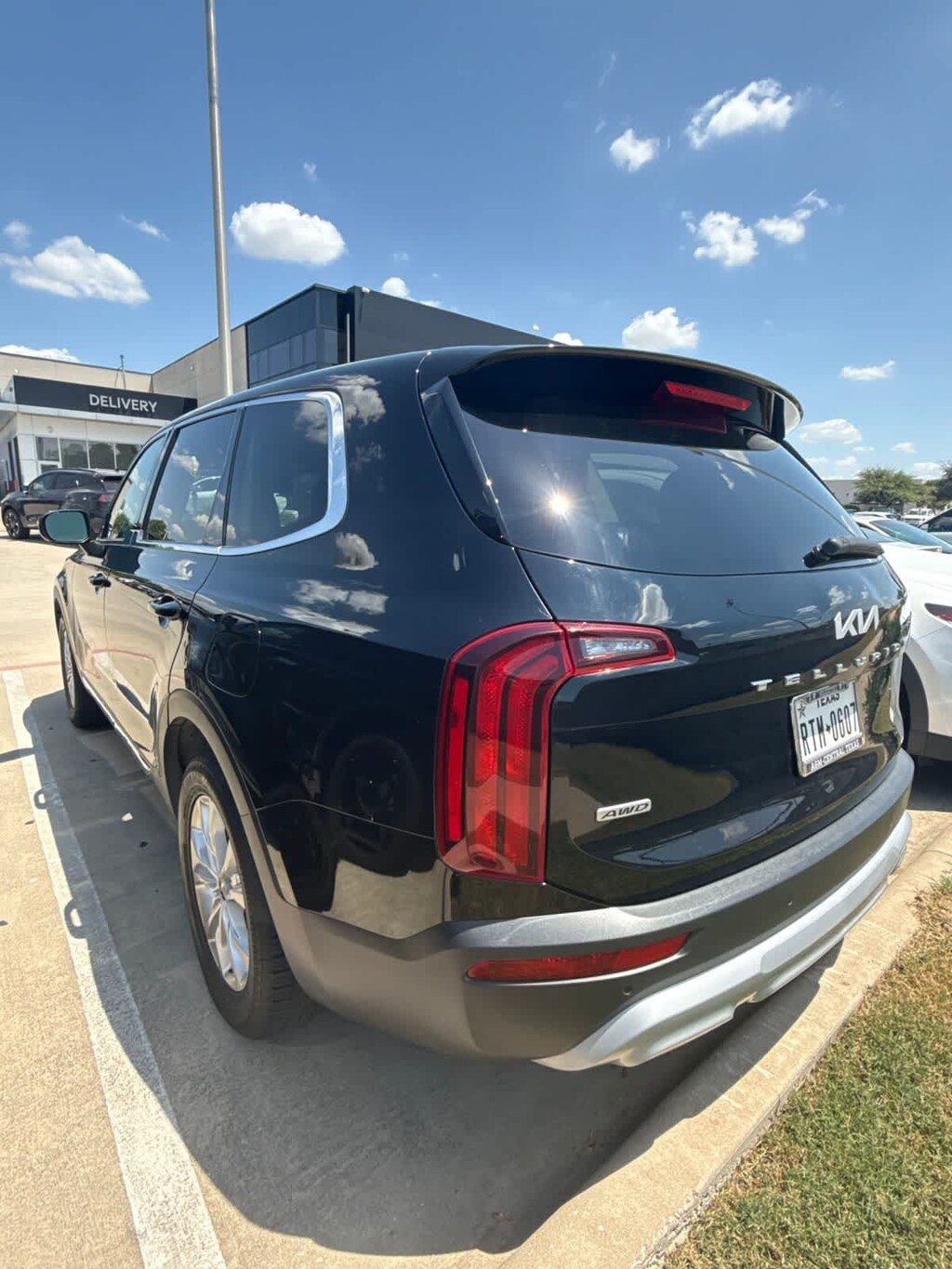 Certified 2022 Kia Telluride LX SUV