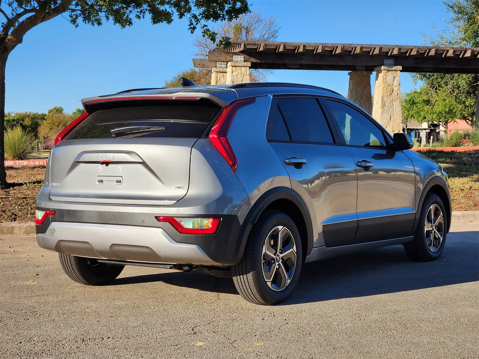 Thumbnail: 2026 Kia Niro - 5