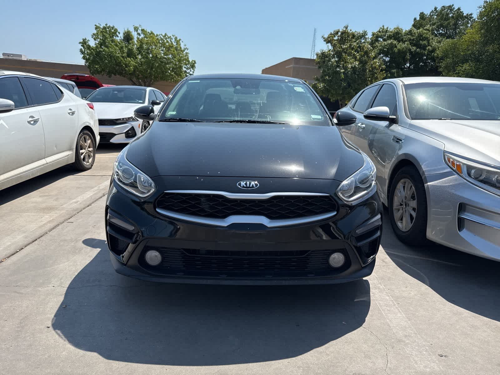 Thumbnail: 2021 Kia Forte - 2