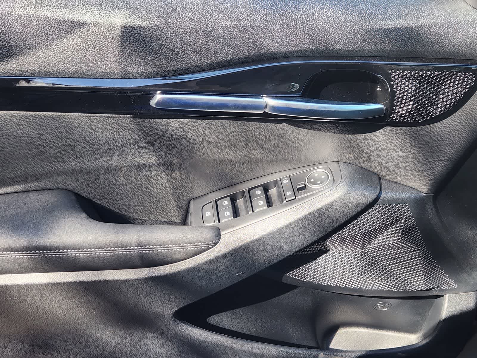 Thumbnail: 2026 Kia Seltos - 19