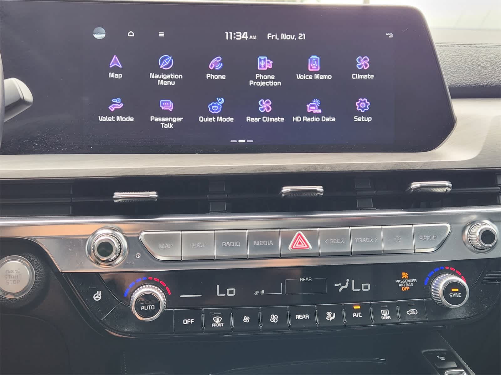 Thumbnail: 2024 Kia Telluride - 17