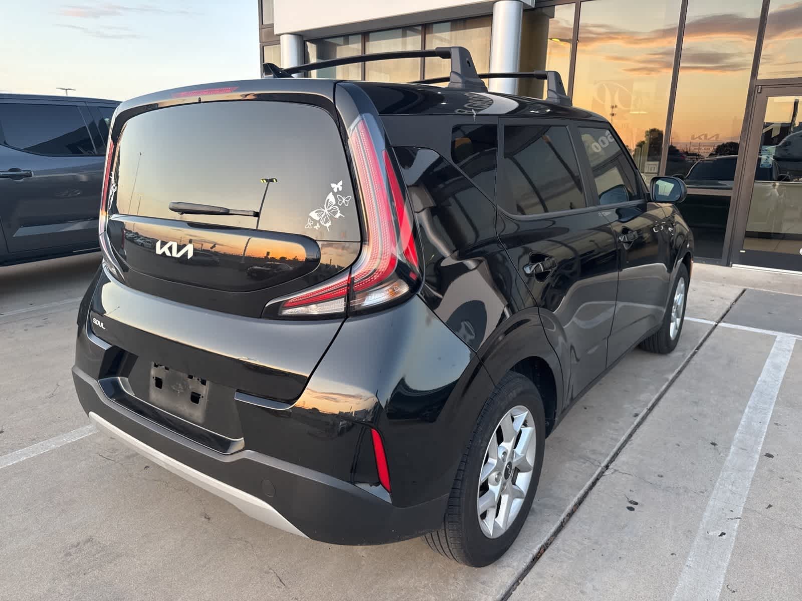 Thumbnail: 2023 Kia Soul - 4