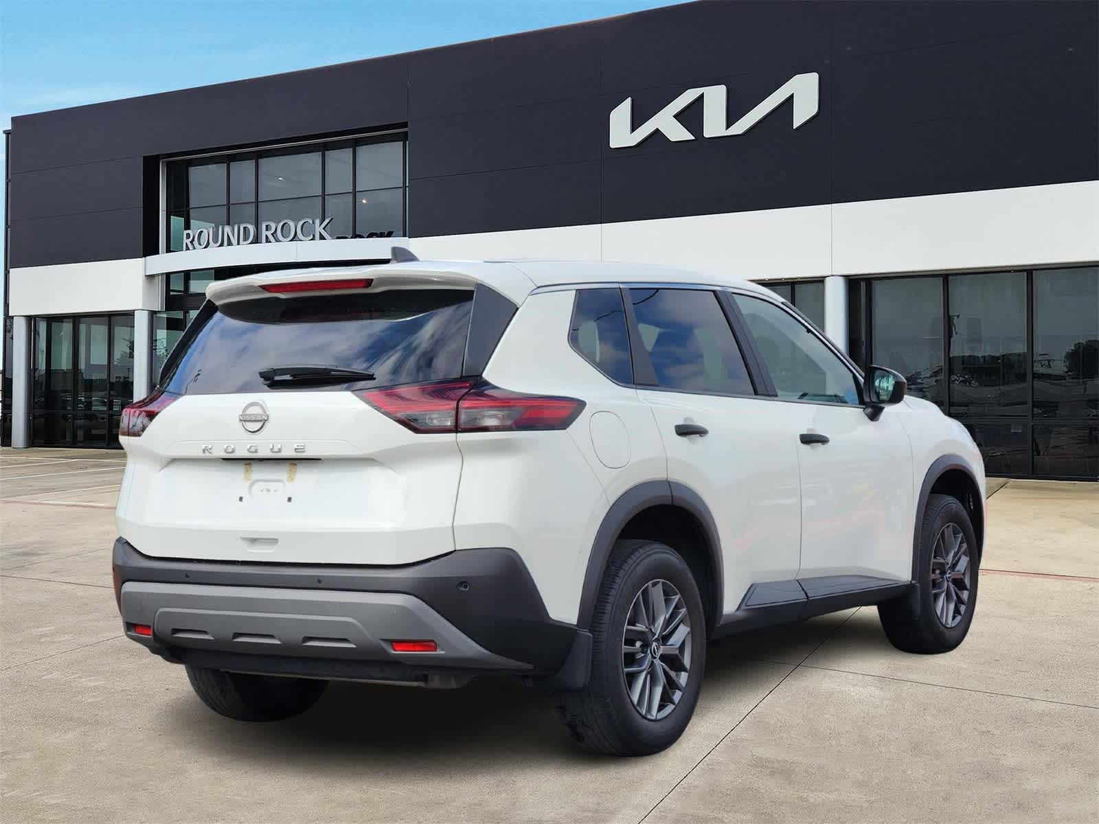 Thumbnail: 2023 Nissan Rogue - 5