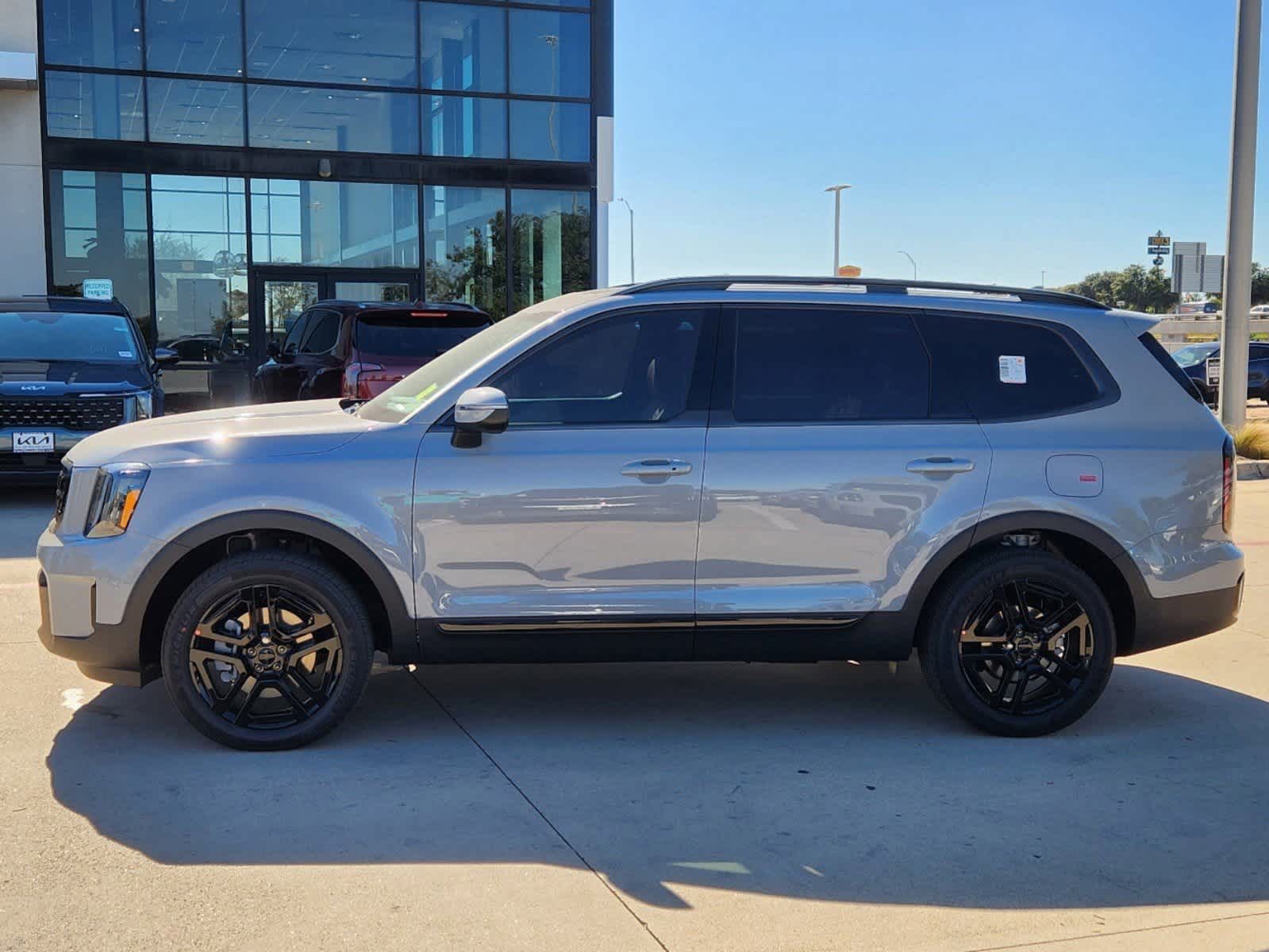 2025 Kia Telluride EX X-Line photo 3