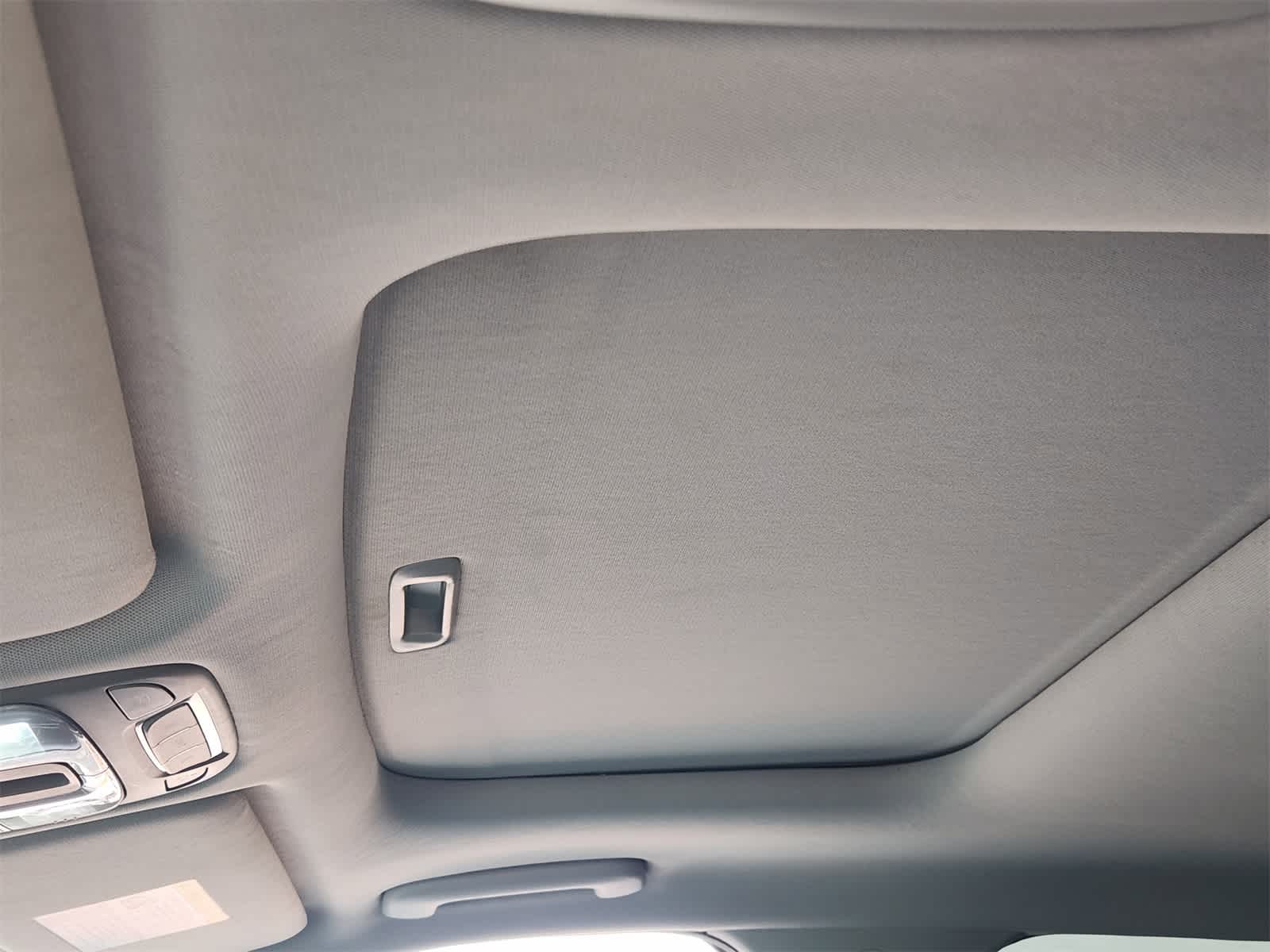 Thumbnail: 2020 Kia Telluride - 24