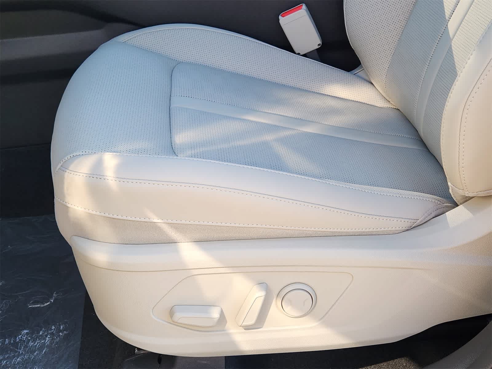 Thumbnail: 2026 Kia Sorento - 22