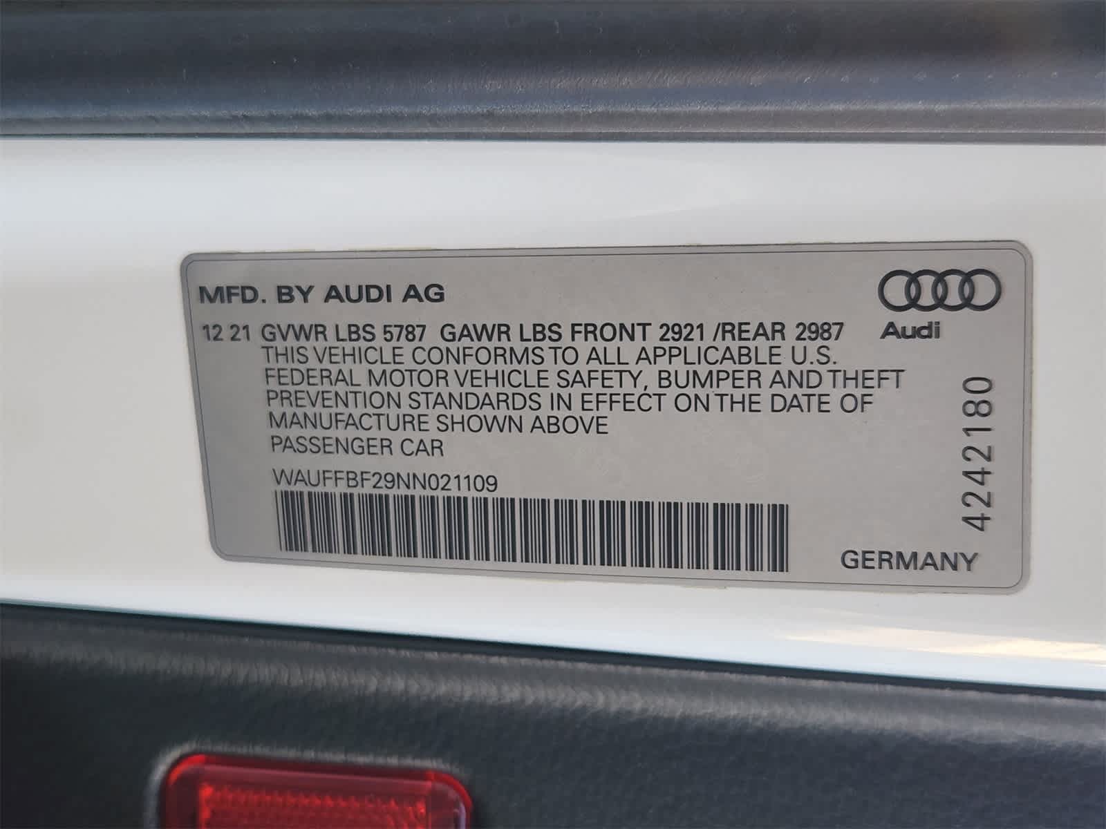 Thumbnail: 2022 Audi S6 - 32