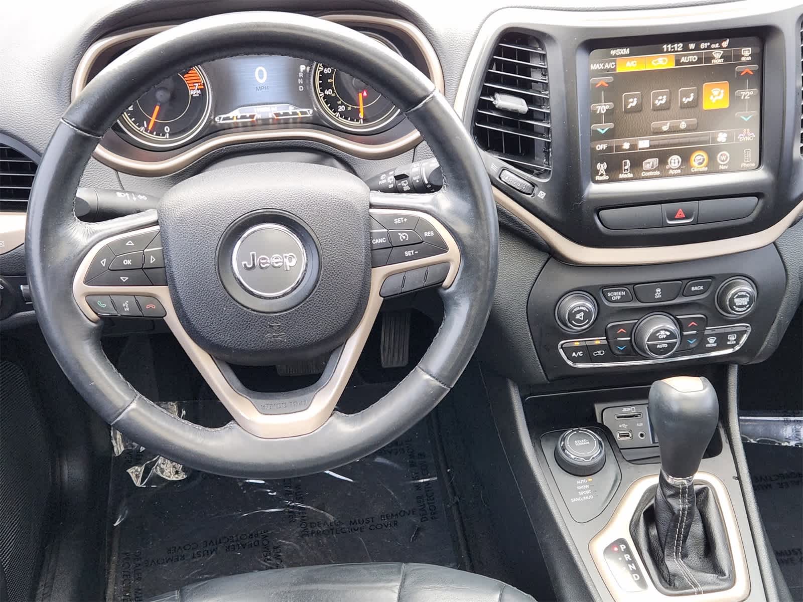 Thumbnail: 2016 Jeep Cherokee - 26