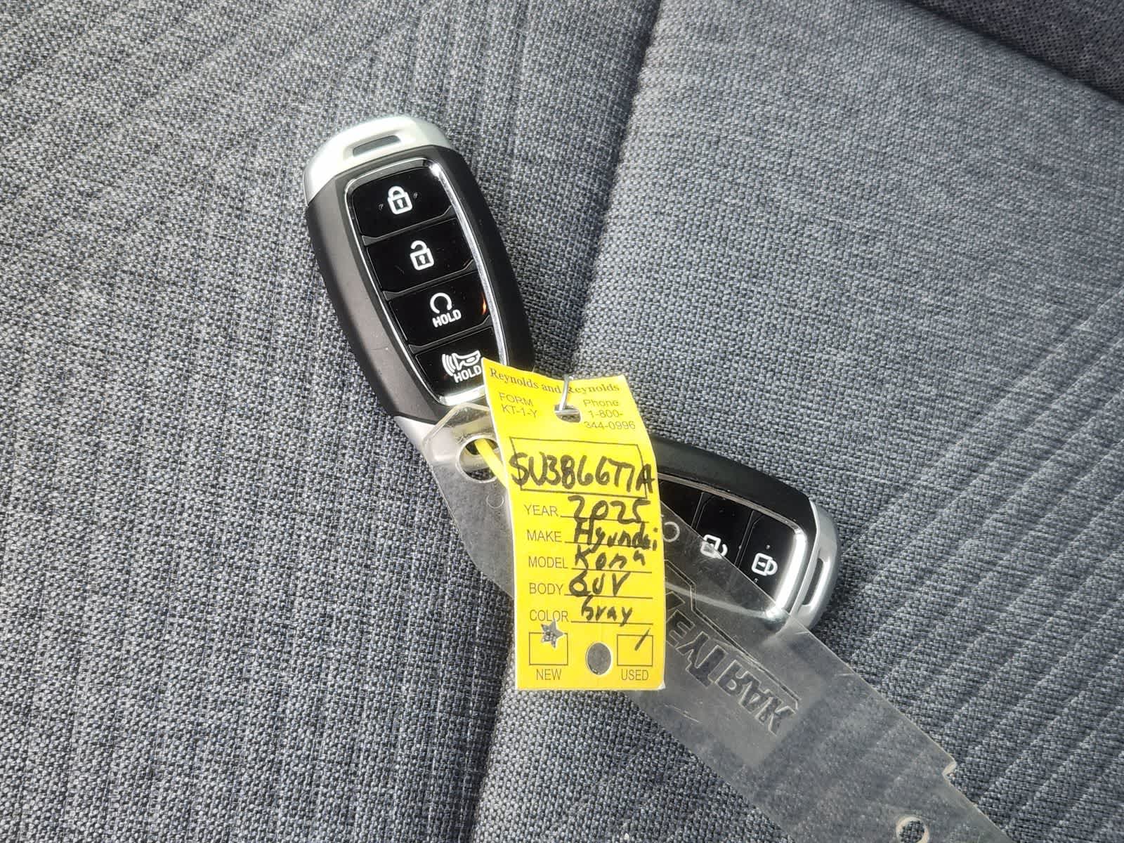 Thumbnail: 2025 Hyundai Venue - 32