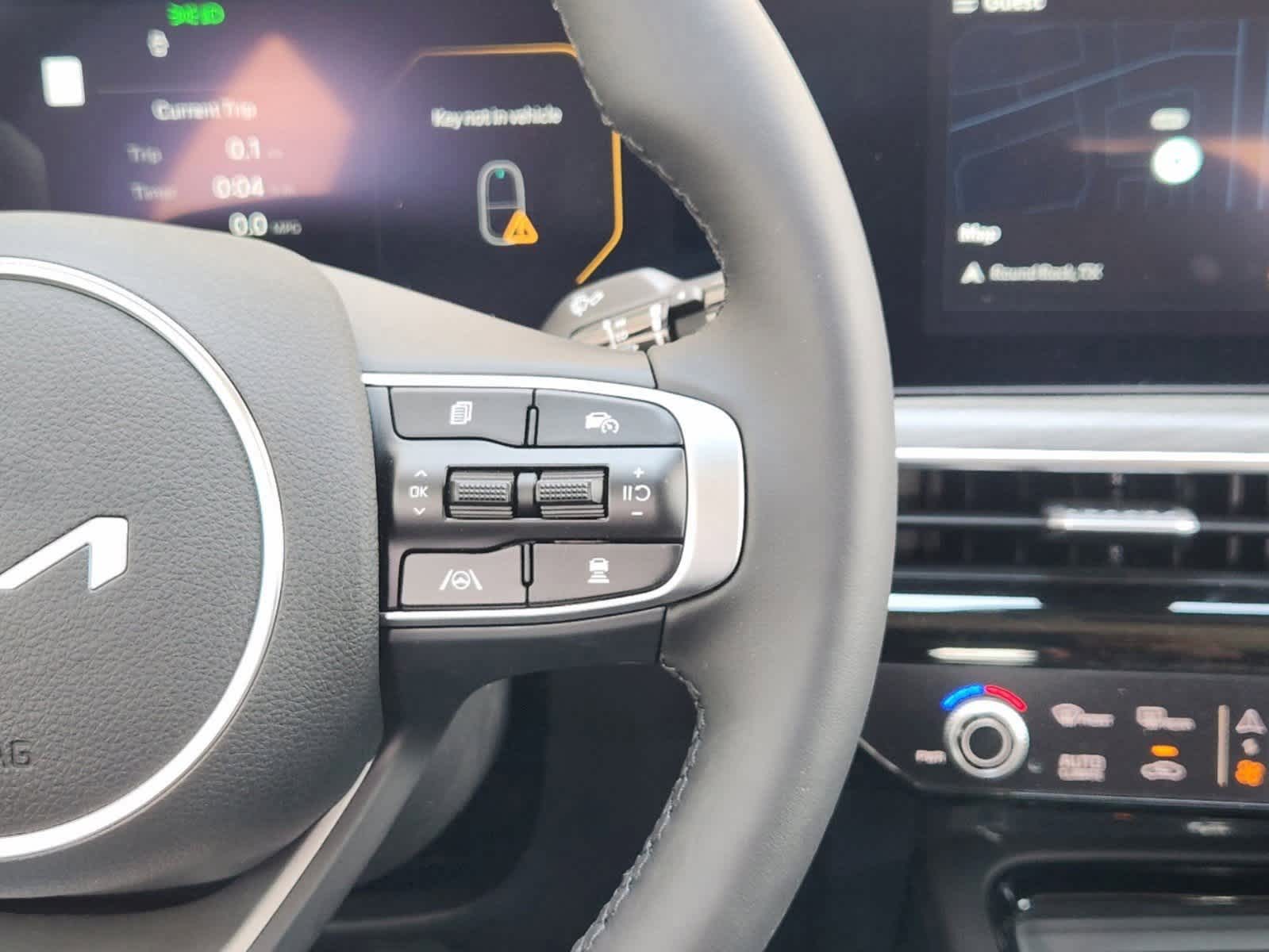 Thumbnail: 2025 Kia K5 - 21