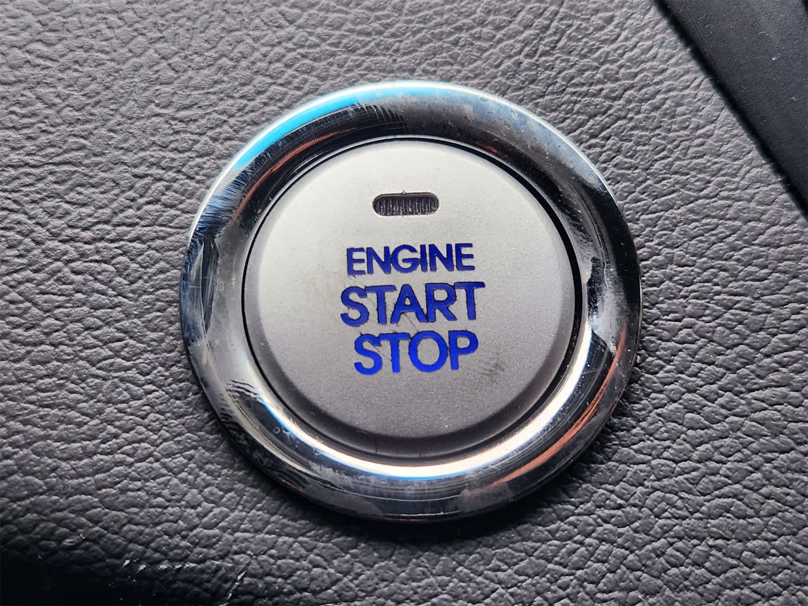 Thumbnail: 2012 Hyundai Sonata - 18