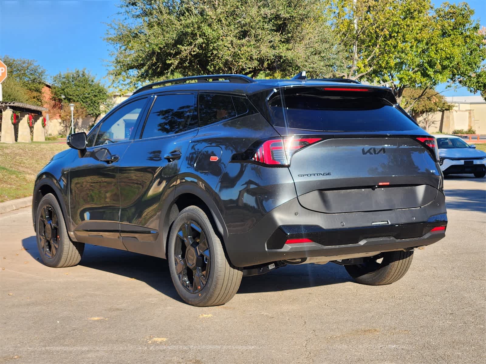 Thumbnail: 2026 Kia Sportage - 6