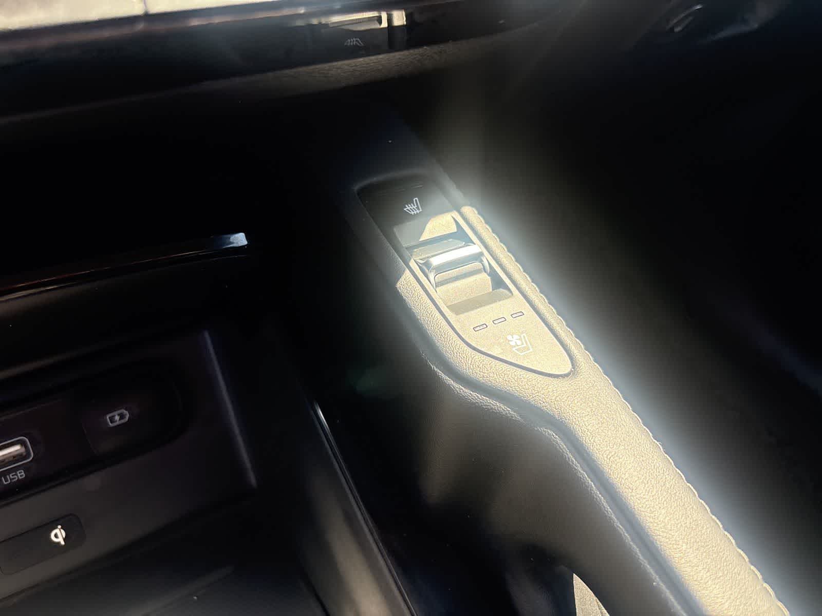 Thumbnail: 2021 Kia Telluride - 6