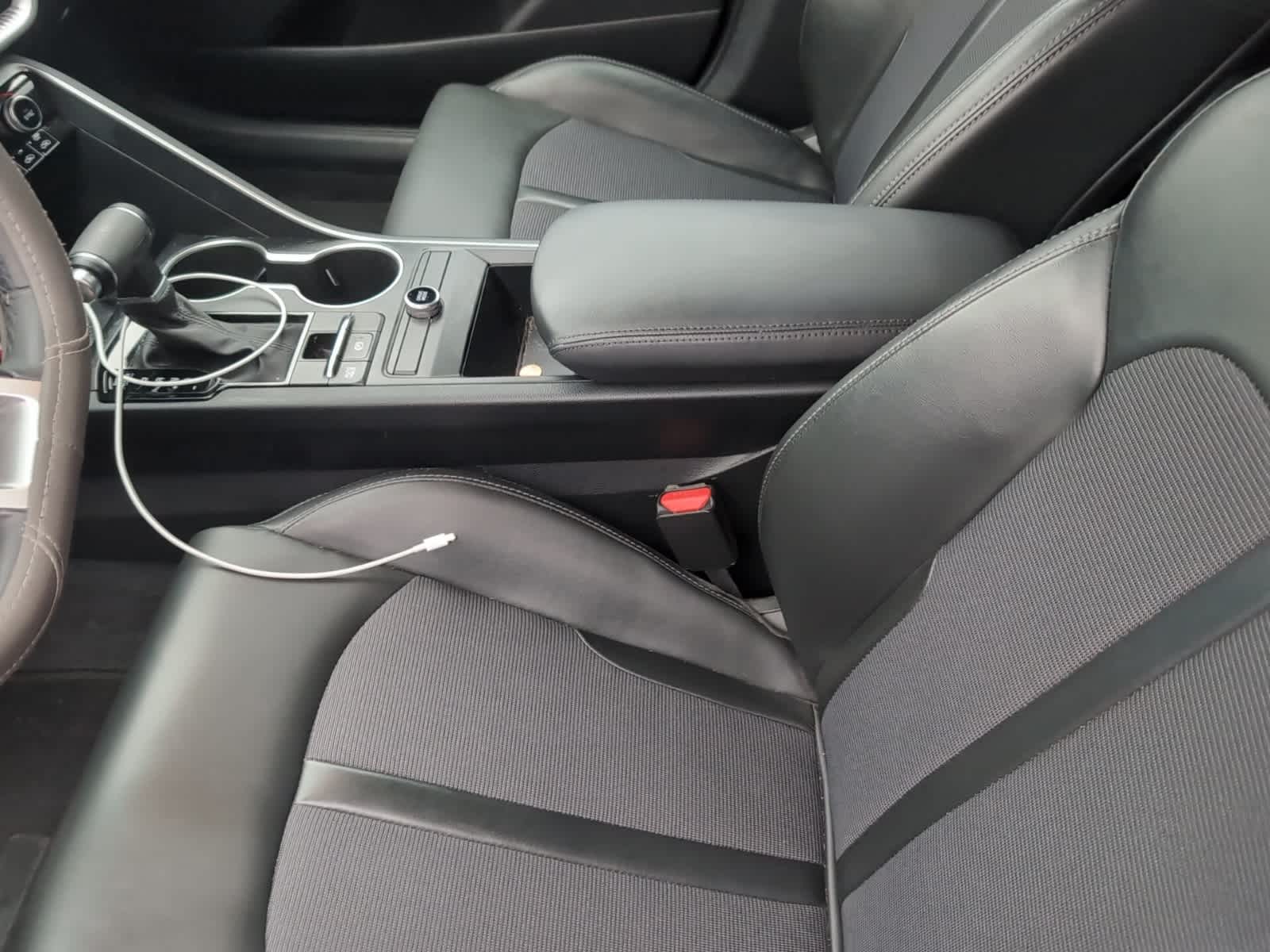 2021 Kia K5 GT-Line photo 3