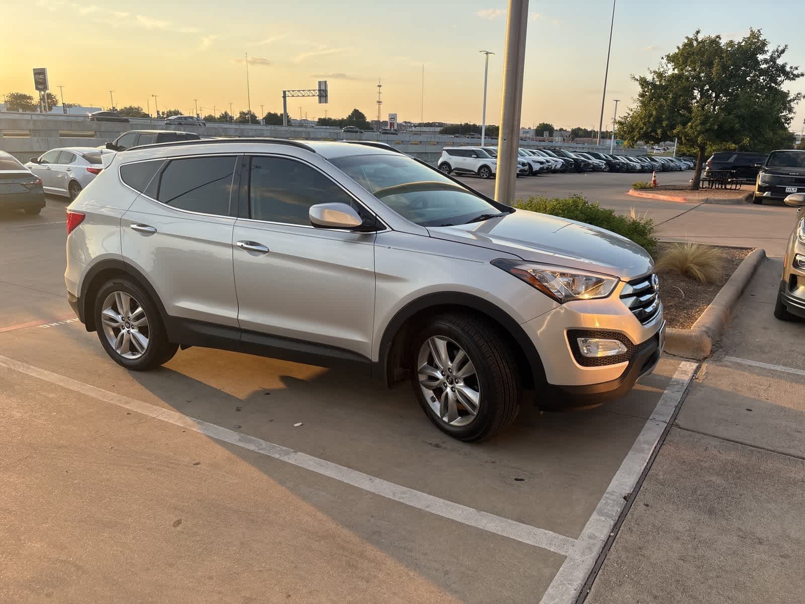 Thumbnail: 2013 Hyundai Santa Fe - 3