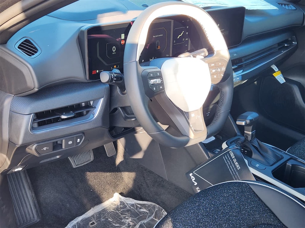 New 2025 Kia K4 GT-Line Sedan
