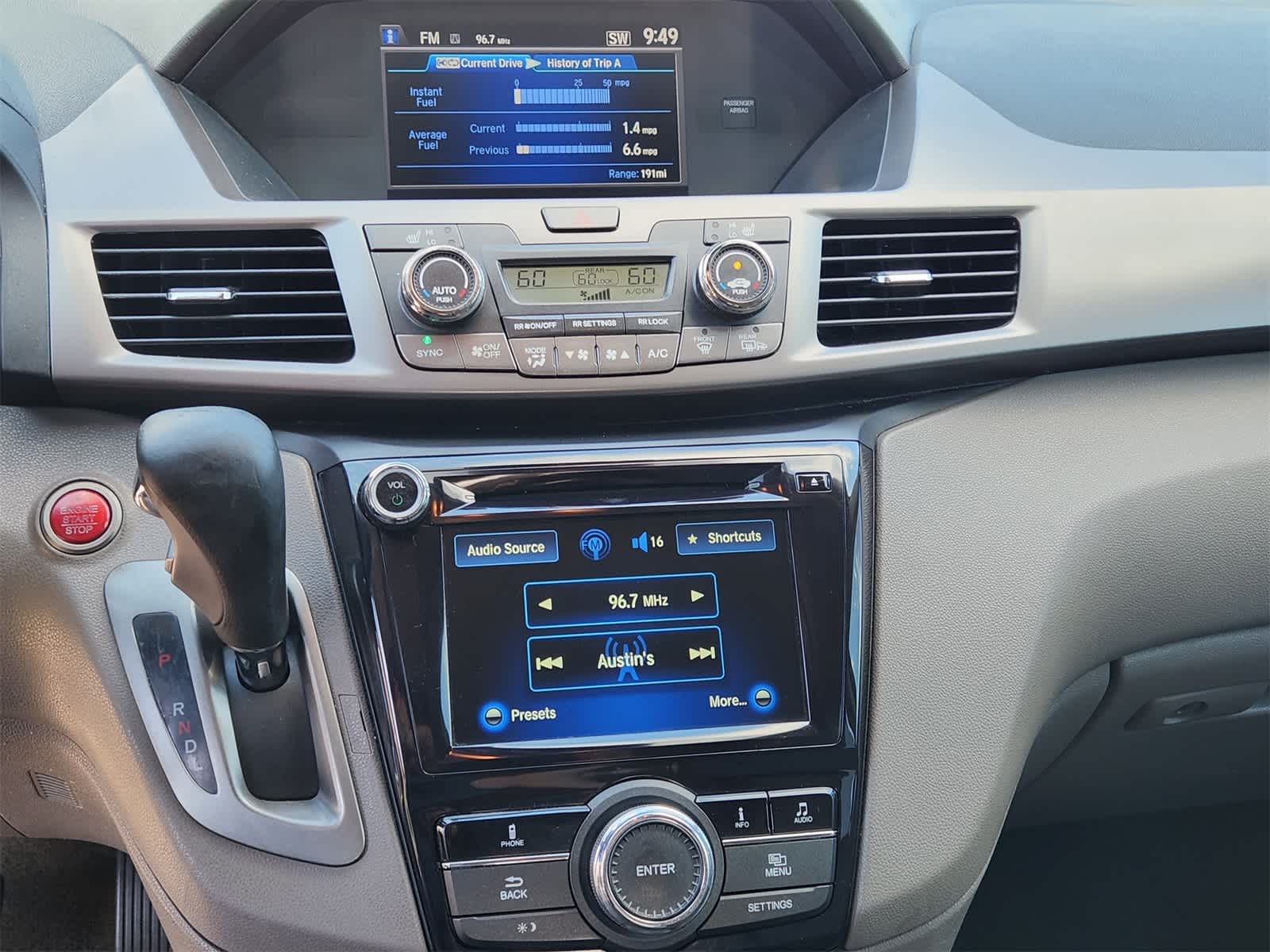 Thumbnail: 2016 Honda Odyssey - 16