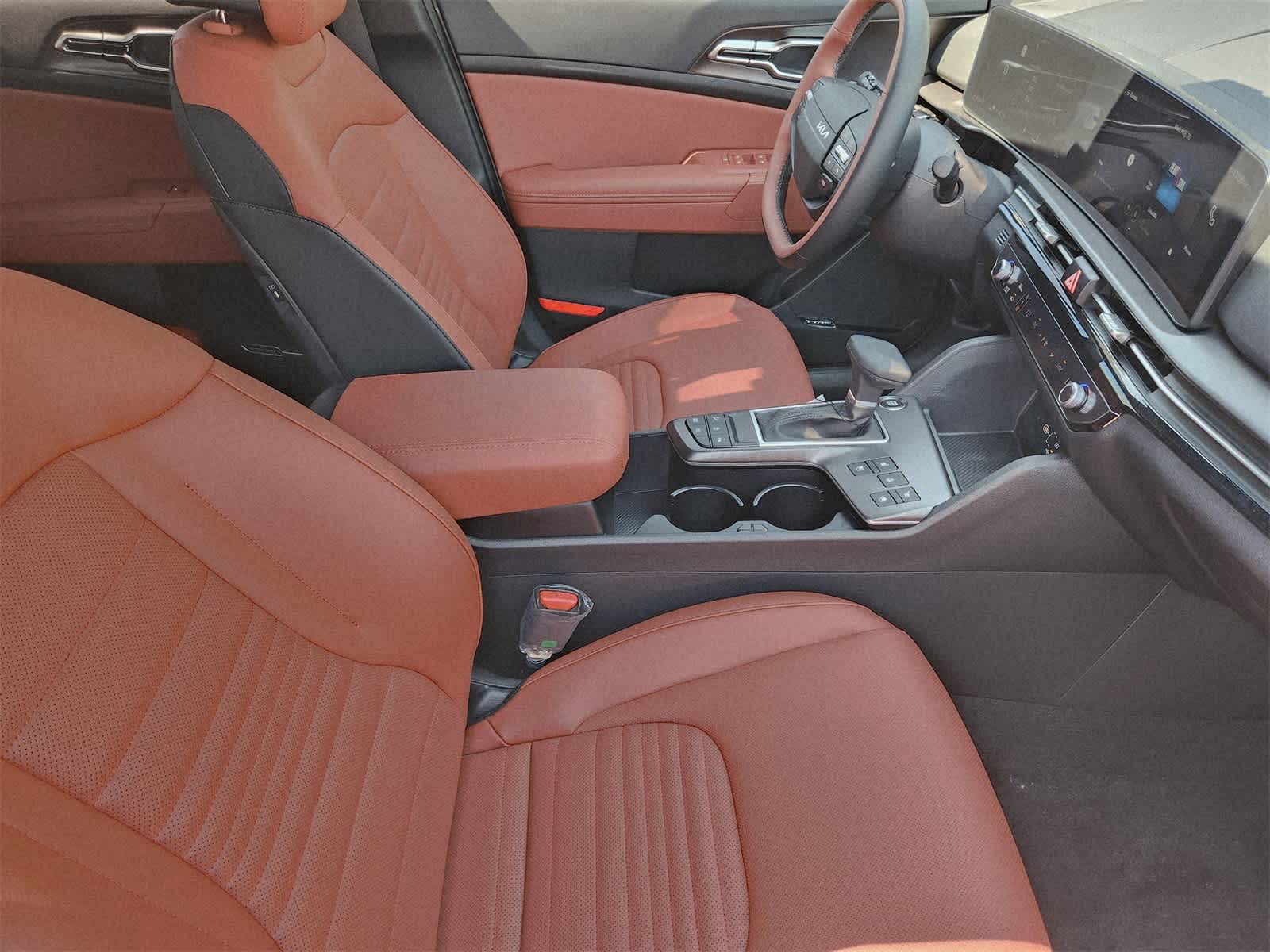 Thumbnail: 2026 Kia Sportage - 12