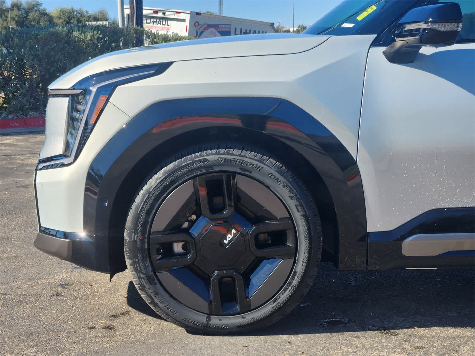 Thumbnail: 2026 Kia EV9 - 8