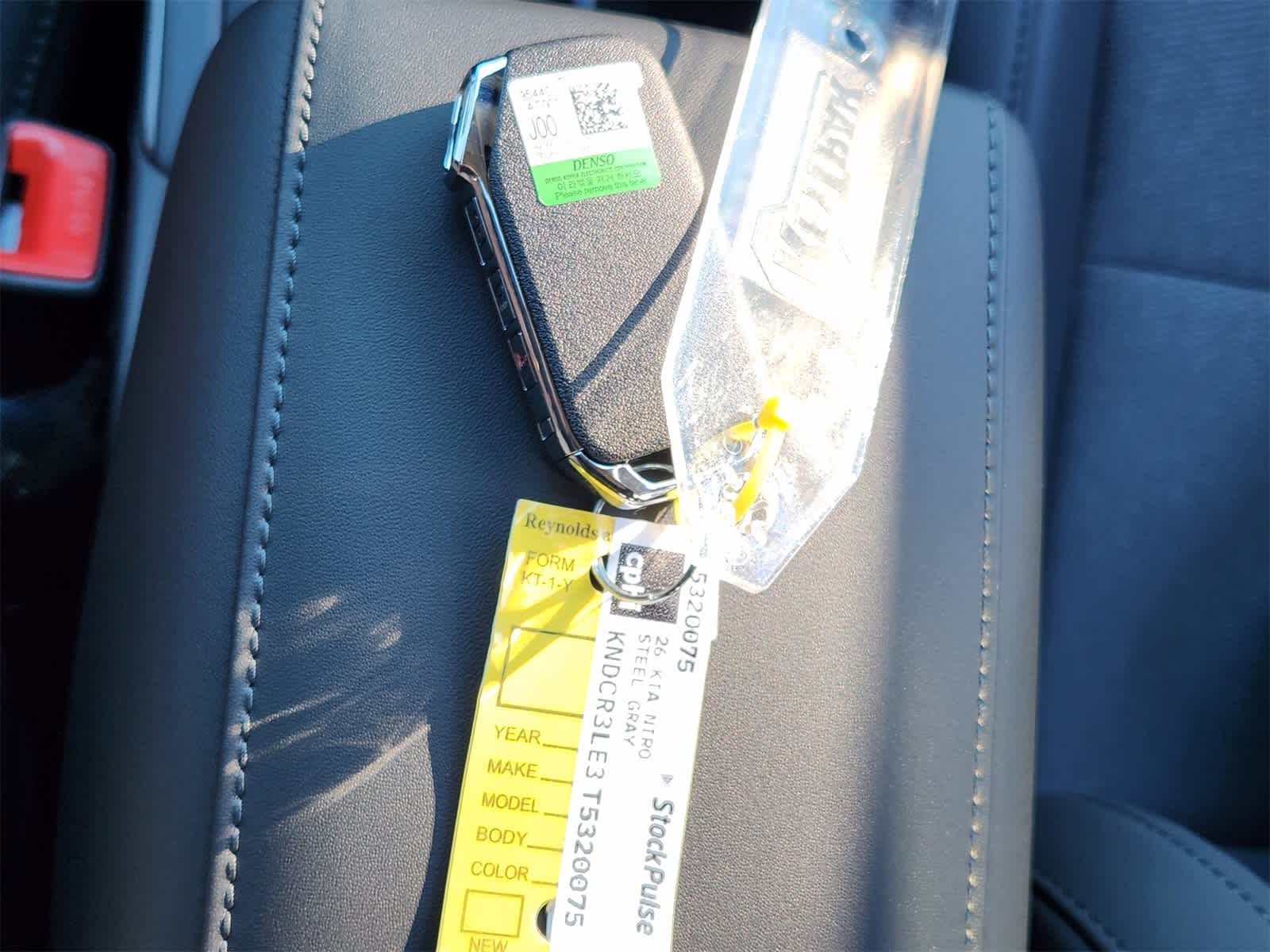 Thumbnail: 2026 Kia Niro - 31