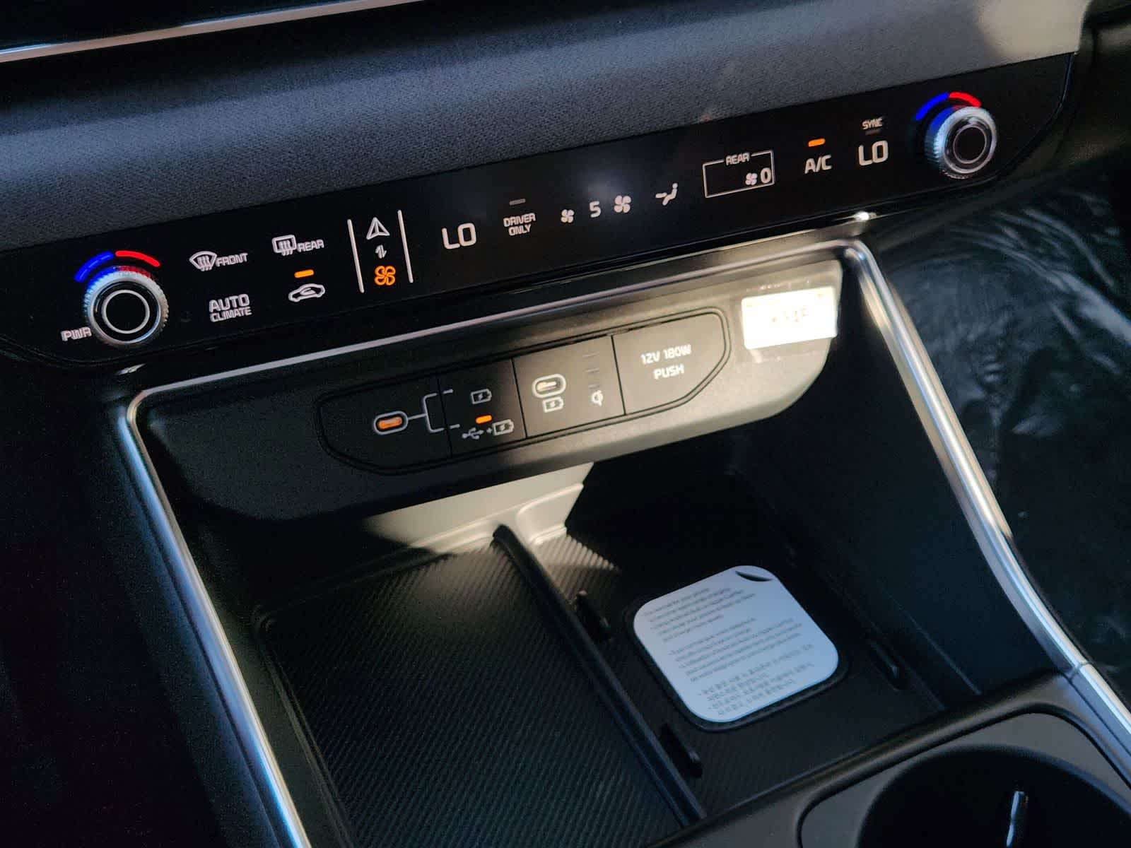 Thumbnail: 2026 Kia Carnival - 18