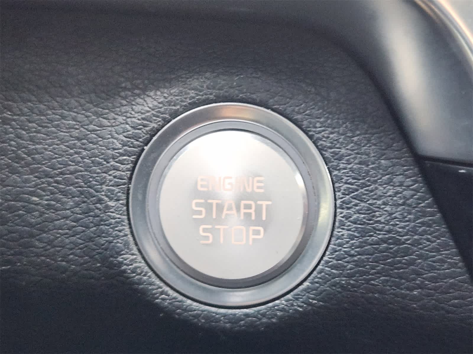 Thumbnail: 2022 Kia Telluride - 21