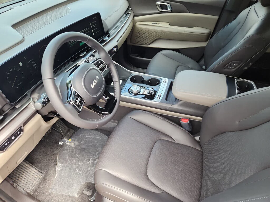 New 2026 Kia Carnival Hybrid SX Van Passenger Van