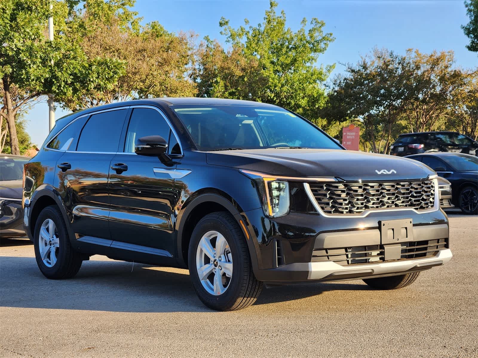 Thumbnail: 2026 Kia Sorento - 3