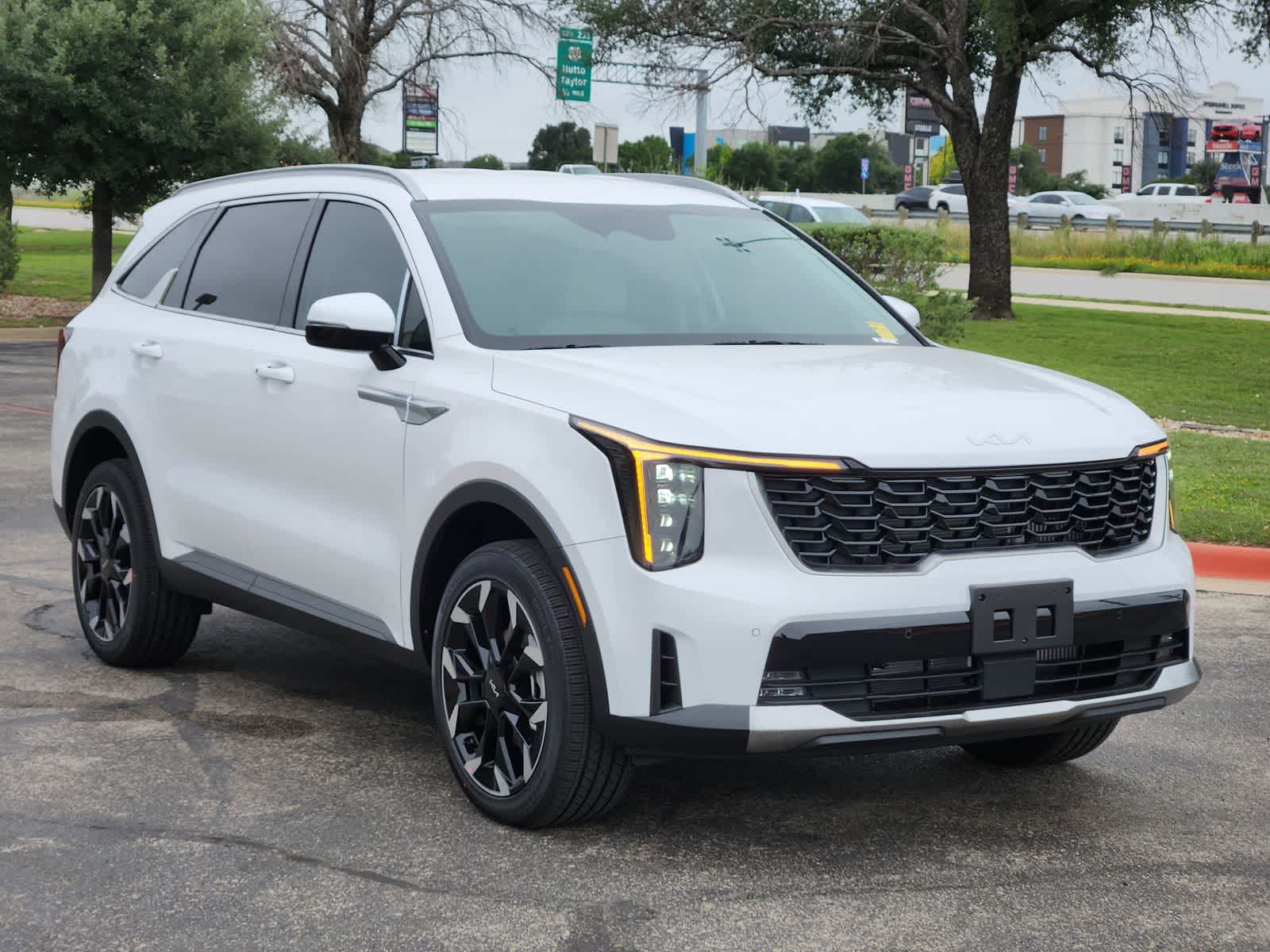 Thumbnail: 2026 Kia Sorento - 3