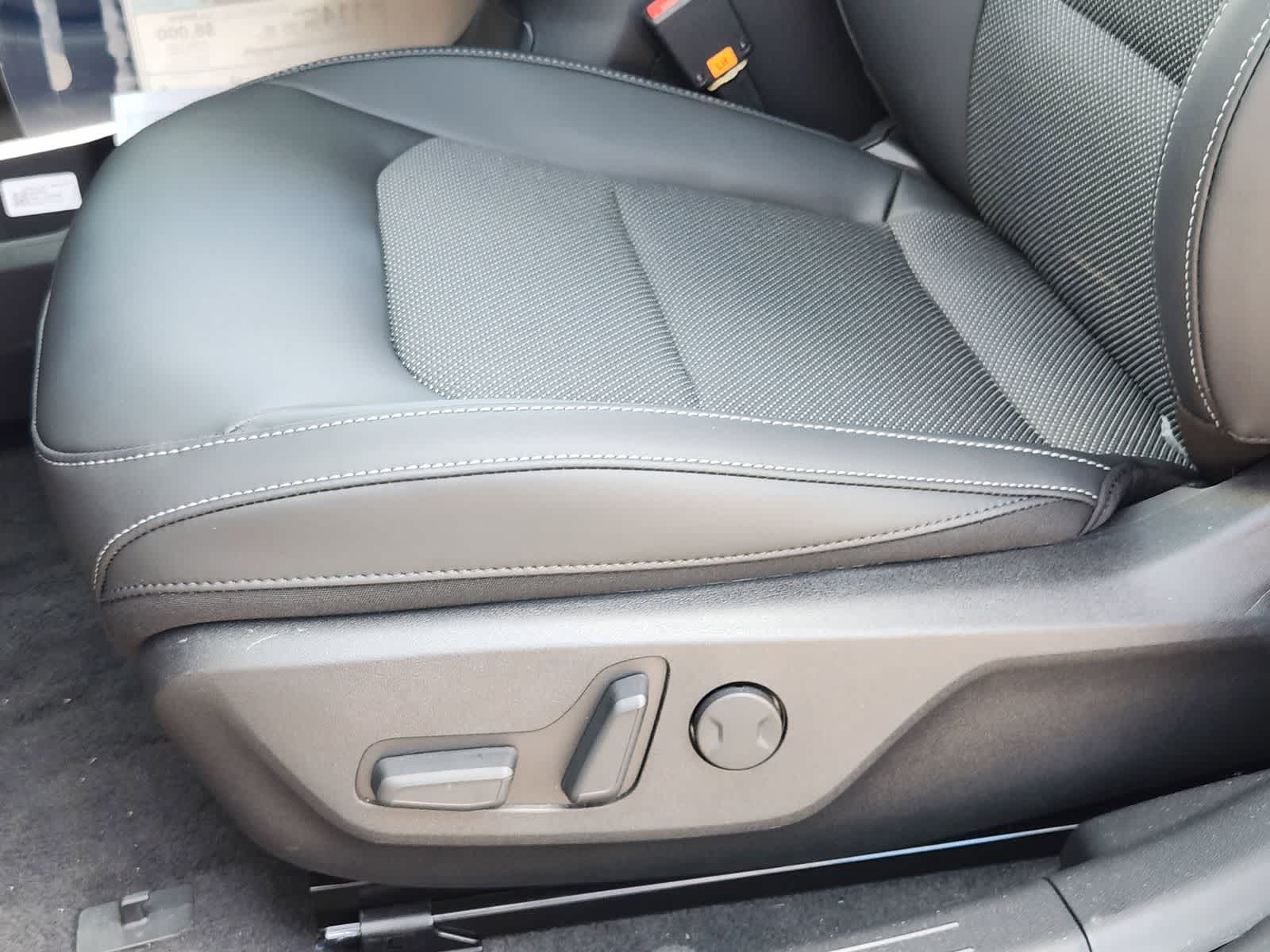 Thumbnail: 2025 Kia EV6 - 21