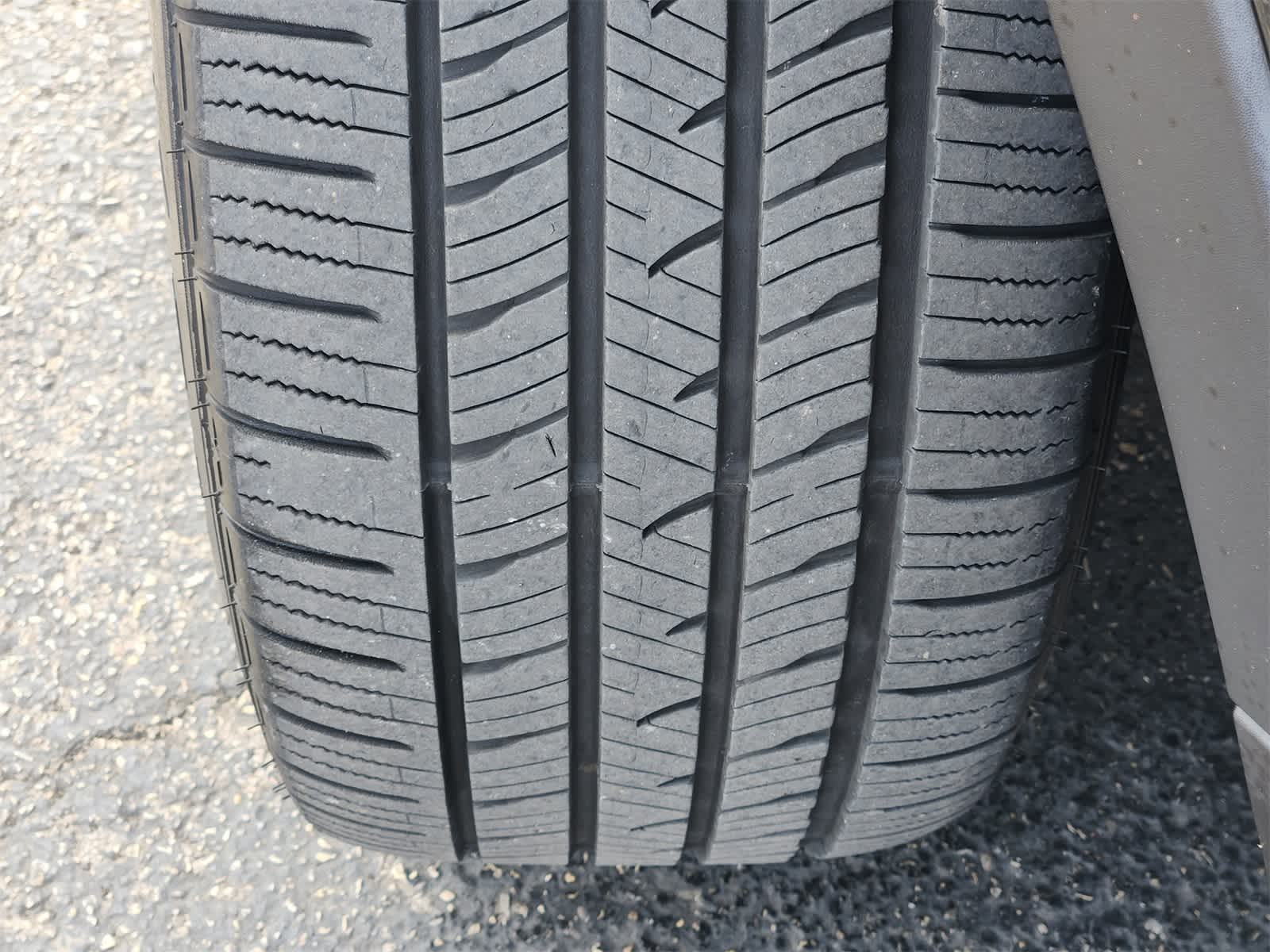 Thumbnail: 2013 Ford Explorer - 10