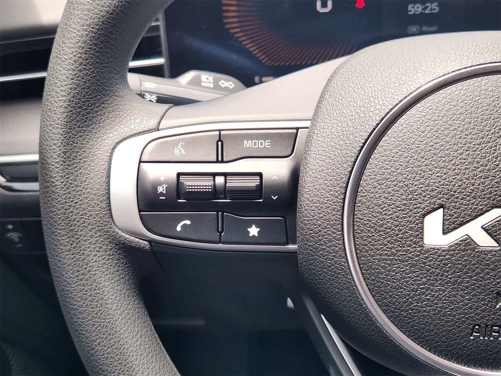 Thumbnail: 2026 Kia K5 - 26