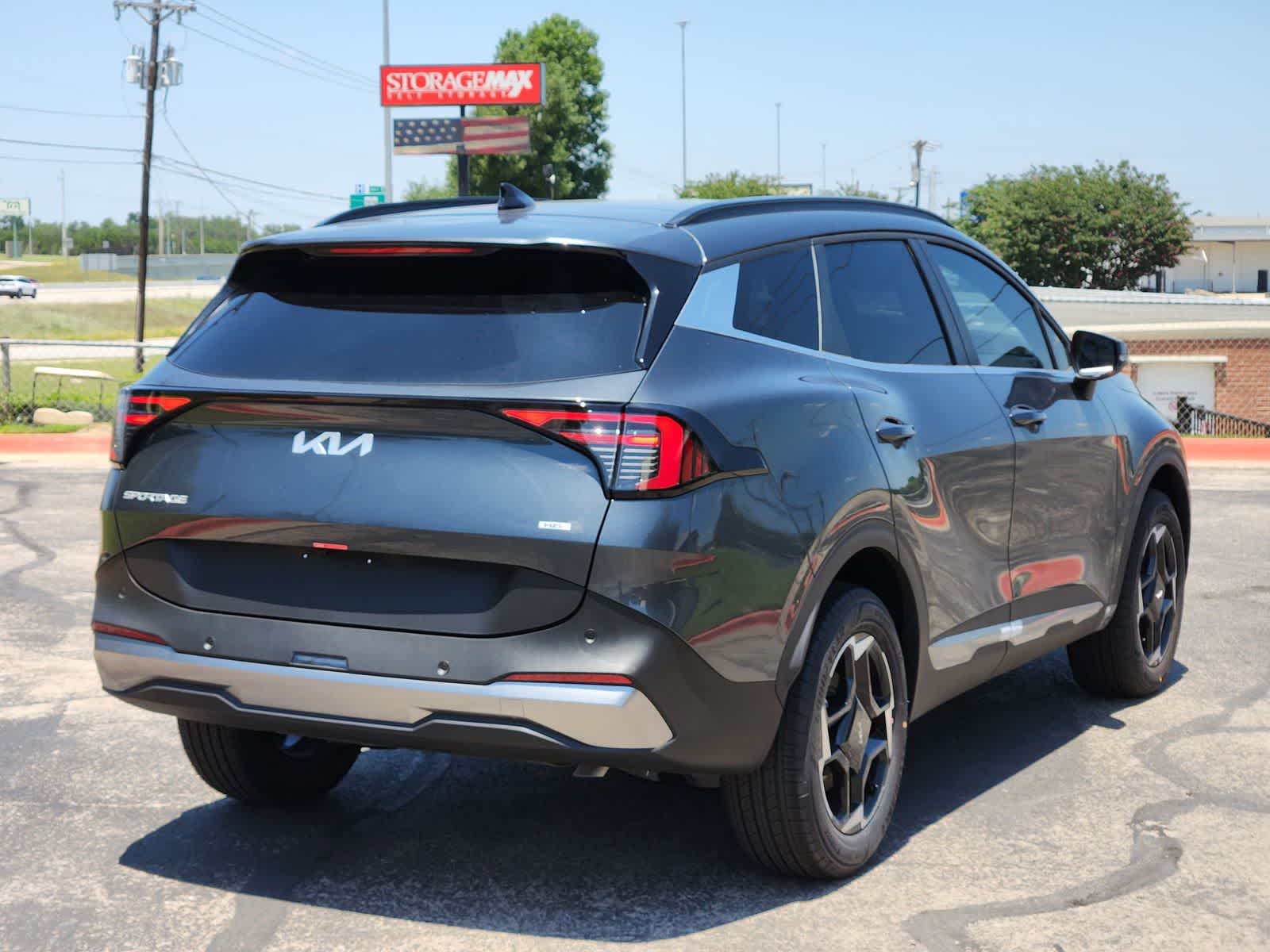 Thumbnail: 2026 Kia Sportage - 6