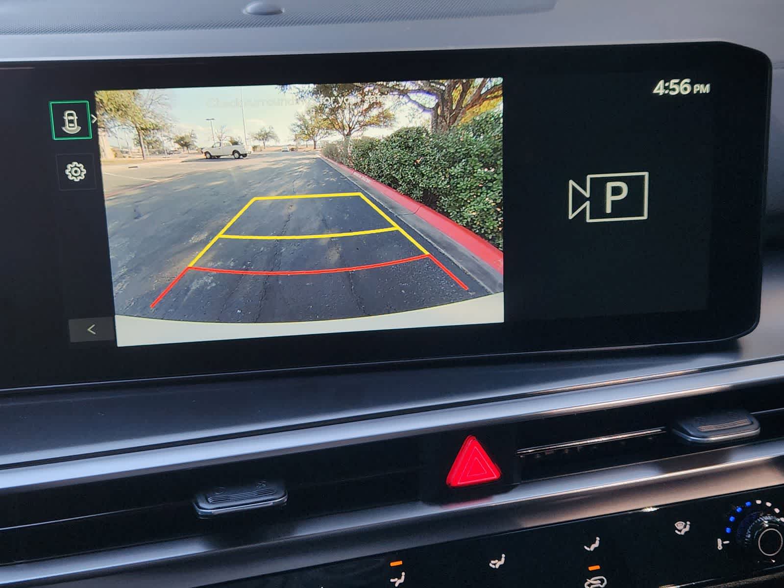 Thumbnail: 2026 Kia Sorento - 16