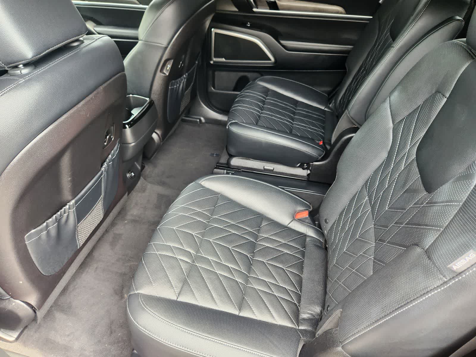 Thumbnail: 2023 Kia Telluride - 29