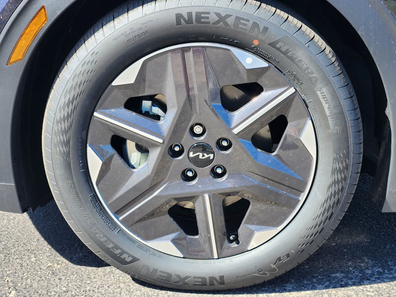 Thumbnail: 2025 Kia EV6 - 9